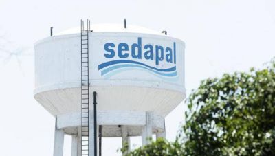 Edgar Tello de Per Libre: Sedapal podra vender agua mineral como cualquier empresa