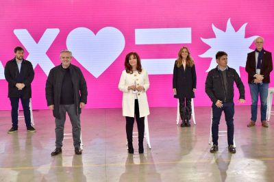 Alberto en el cierre de listas: �Ellos nos endeudaron y ahora nos dicen c�mo arreglar�