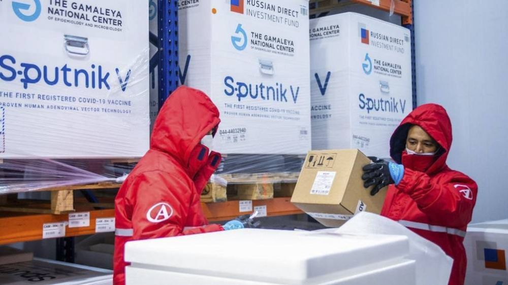 Lleg� un cargamento del componente 2 de la Sputnik para producir m�s de 750 mil dosis