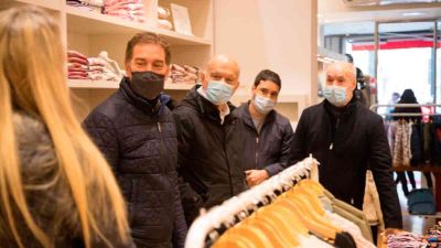 Comenz� la campa�a: Santilli recorri� Lan�s