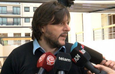 Santoro critic� a Vidal y a Santilli por su silencio ante los dichos antiargentinos de Sabrina Ajmechet