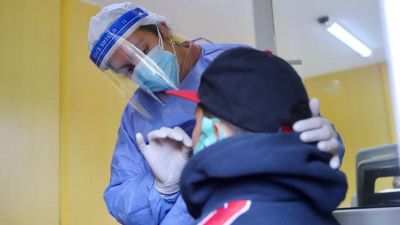 Echeverr�a super� los 45.000 casos de Covid-19