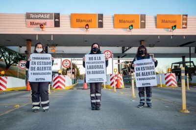 SUTPA: Trabajadoras y trabajadores de la empresa AUBASA se manifestaron por mejoras en las condiciones de trabajo y por una recomposición salarial acorde con la inflación