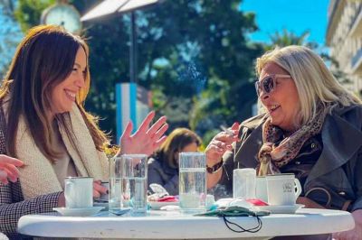 Vidal arranca la campa�a con una ca�da de 7 puntos de su imagen positiva