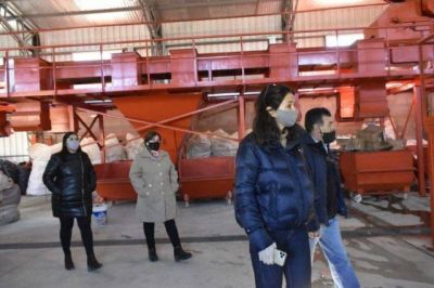 Roc�o Campos recorri� obras en Puerto Deseado: 
