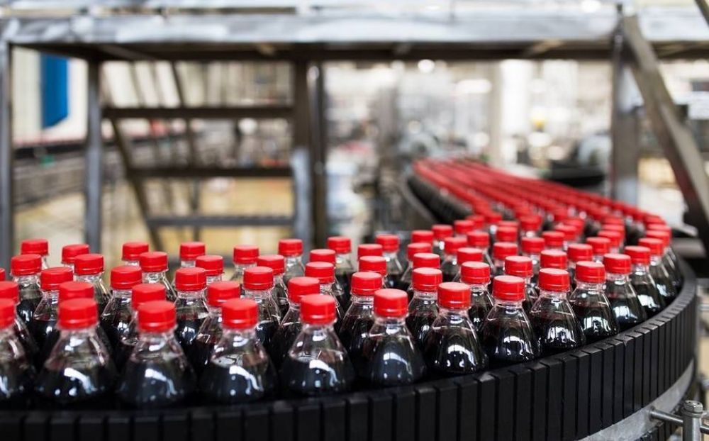 KOF trabaja con Coca-Cola en el desarrollo de una botella universal
