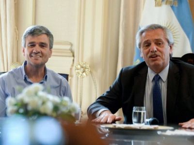 Alberto vuelve al ruedo y se esperan los nombres que cubrir�n los huecos en el gabinete