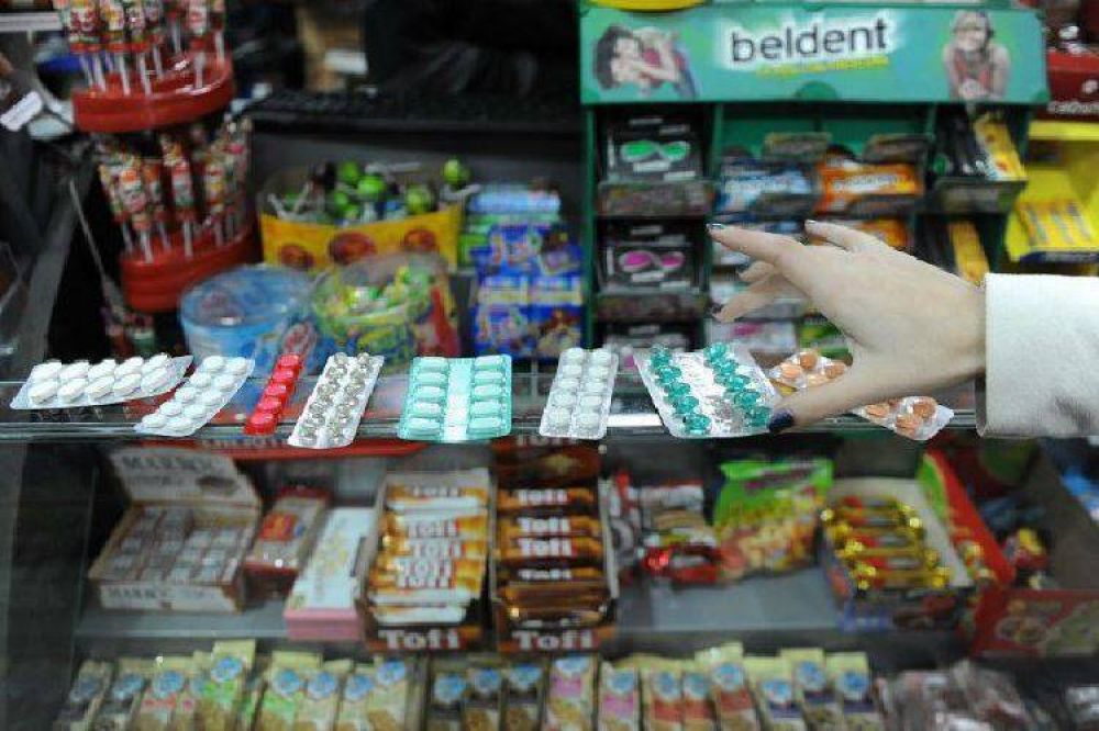 Ms del 50% de kioscos y despensas venden medicamentos de manera ilegal