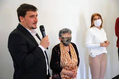 Chornobroff y Sierra inauguraron obras en el Centro de Jubilados Abuelos de la Plaza Ferr�