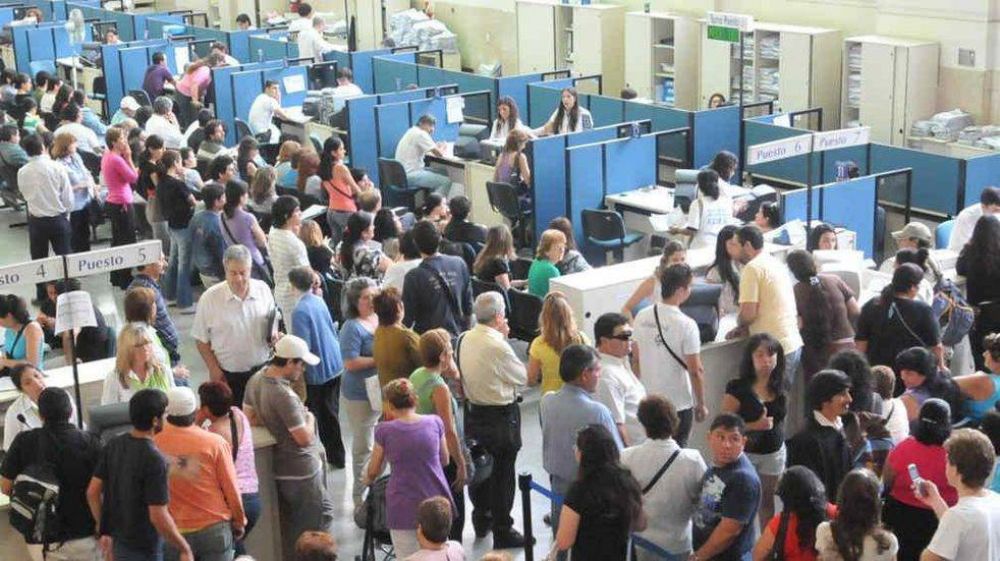 Polmico informe en Crdoba: los planes desalientan la bsqueda de empleo?