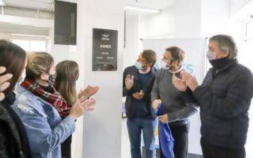 Pilar: Achval, Mximo Kirchner y Raverta inauguraron las primeras oficinas de ANSES en Derqui