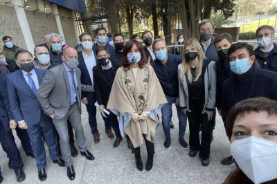 El mensaje de Cristina para Alberto Fern�ndez: los factores internos y externos de su �ingenuidad pol�tica�