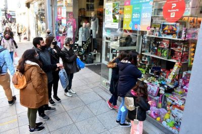 El 63% de los comerciantes vendi� m�s de lo que esperaba en el fin de semana largo