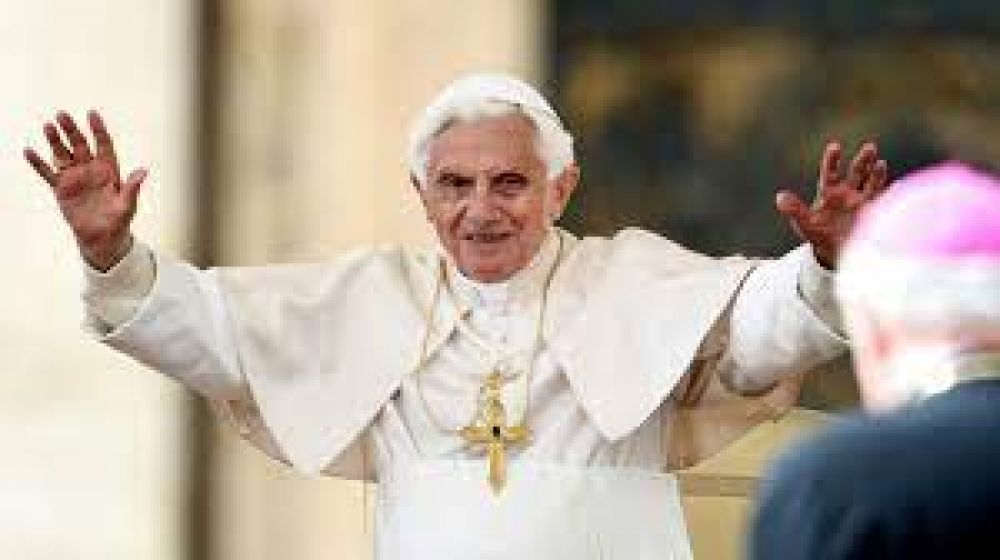 Benedicto XVI: El da de mi ordenacin se olvidaron de m ante la iglesia