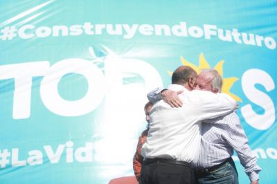  La larga marcha de los sindicalistas a Tucumn y la apuesta por el ltimo caudillo del Norte