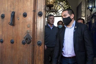 El desembarco de Mauricio Macri en la campa�a de Mar�a Eugenia Vidal se convirti� en una comedia de enredos