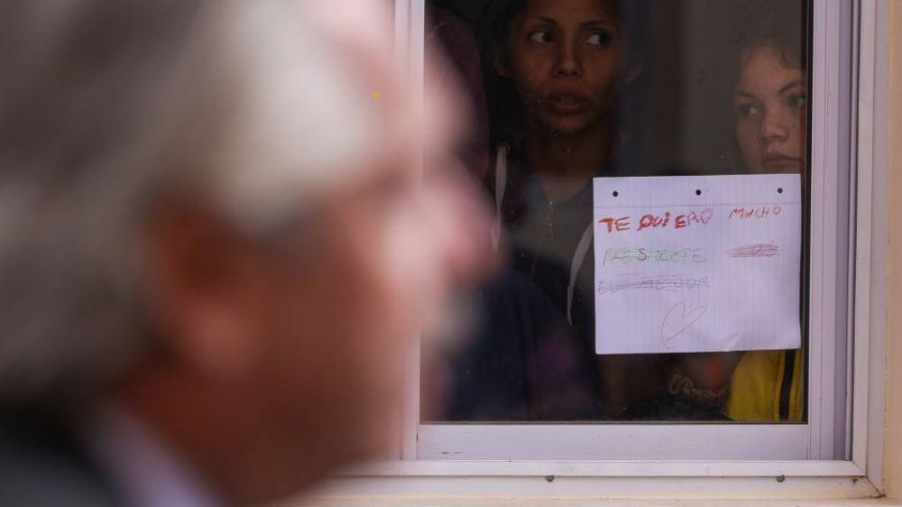 Tres encuestas confirman que se desplom� la imagen de Alberto luego del caso Fabiola