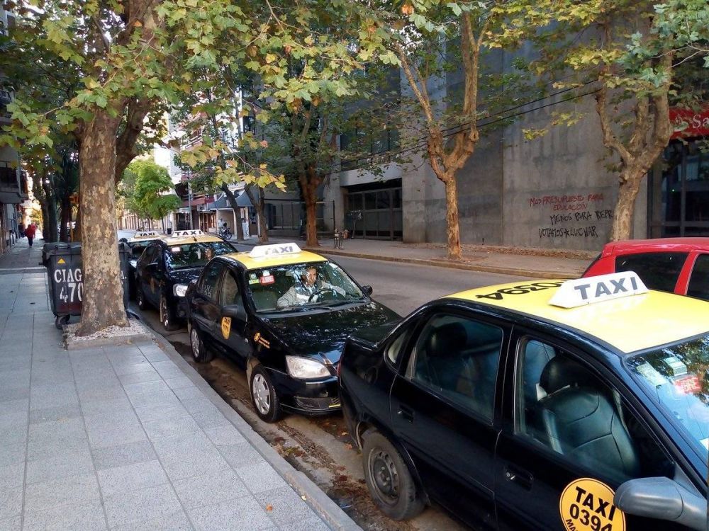 Viajar en taxi en Mar del Plata podra salir un 50 por ciento ms caro