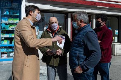 Bordaisco y Monz� hicieron campa�a por Manes en la ciudad
