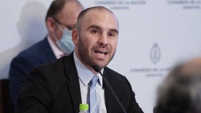 En el Congreso y en plena campa�a, Guzm�n volvi� a cuestionar al macrismo por la deuda con el FMI: �Nos dejaron un problema grav�simo�