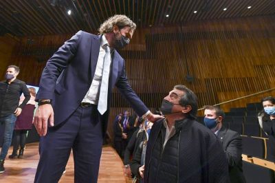 ATE dijo trabaja para garantizar un retorno seguro de los estatales a la presencialidad y que el salario �va a ser reactualizado en enero�