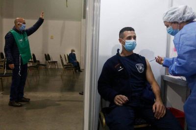 Coronavirus en Argentina: se registraron 6.731 nuevos contagios y 205 muertes