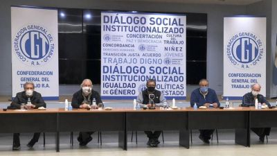 La CGT ahora afina el diálogo con el kirchnerismo y los movimientos sociales