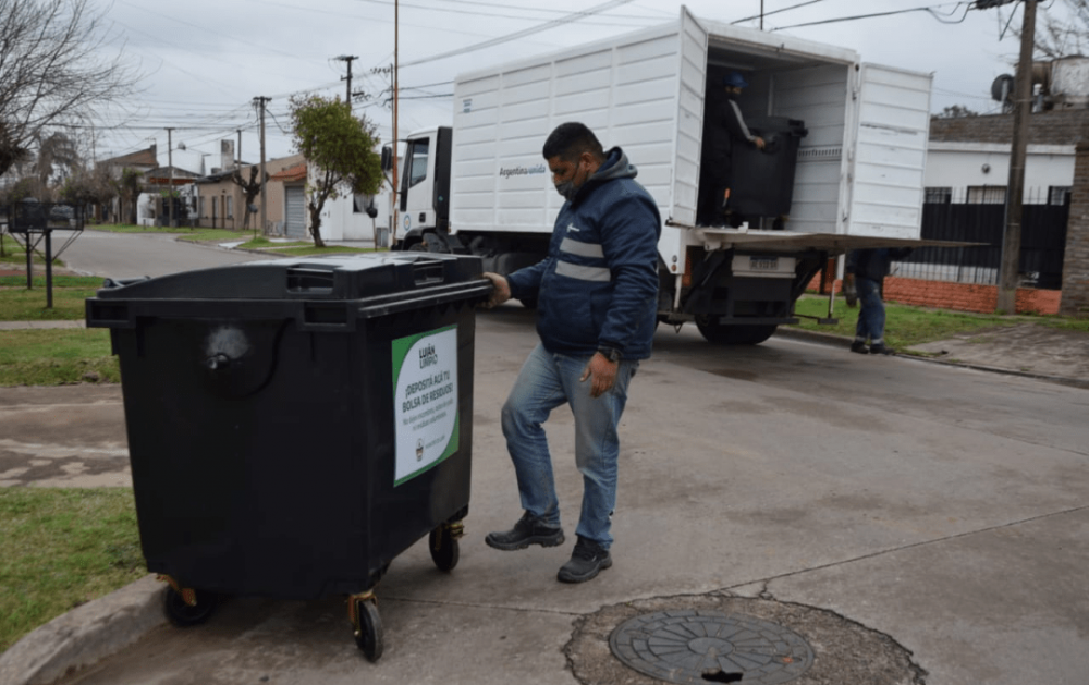 Instalaron contenedores en los barrios Zapiola y Parque Esperanza