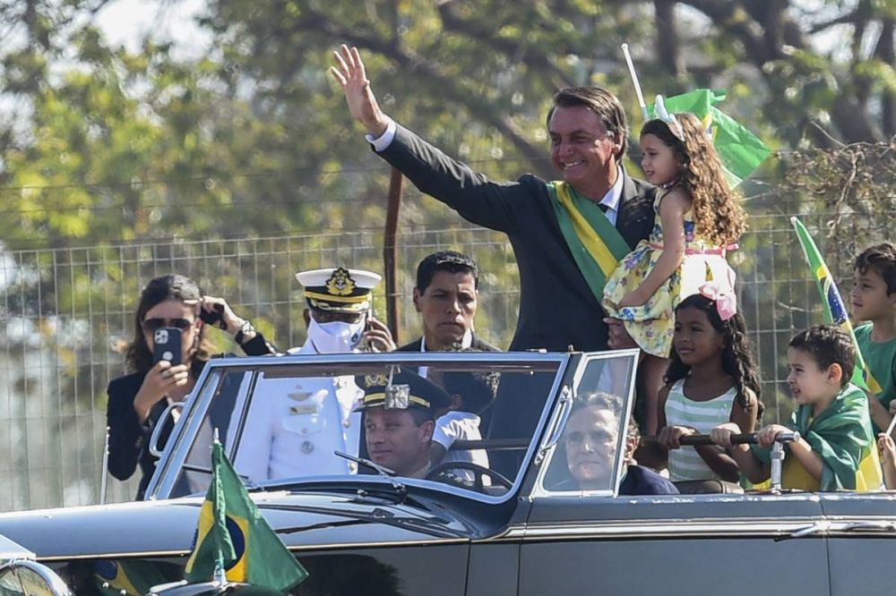 Bolsonaro avanza hacia el autogolpe: convoc a un rgano constitucional para estado de conmocin nacional