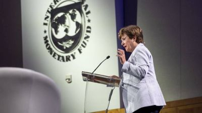 Afirman que un acuerdo antes de fin de a�o con el FMI podr�a evitar una devaluaci�n