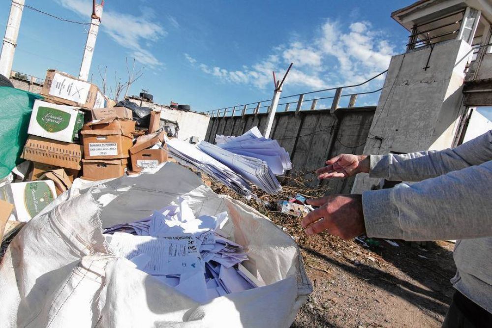 En Neuquén quieren juntar más de 13.000 kilos de papel para reciclar