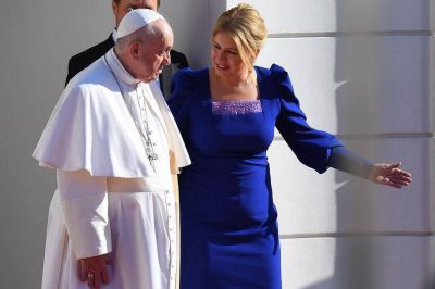 En el coraz�n de Europa, reclamo del Papa para la integraci�n: �Ninguno puede aislarse, como individuo o naci�n�