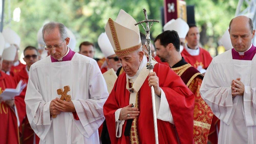 El Papa: Un cristianismo sin cruz se vuelve estril