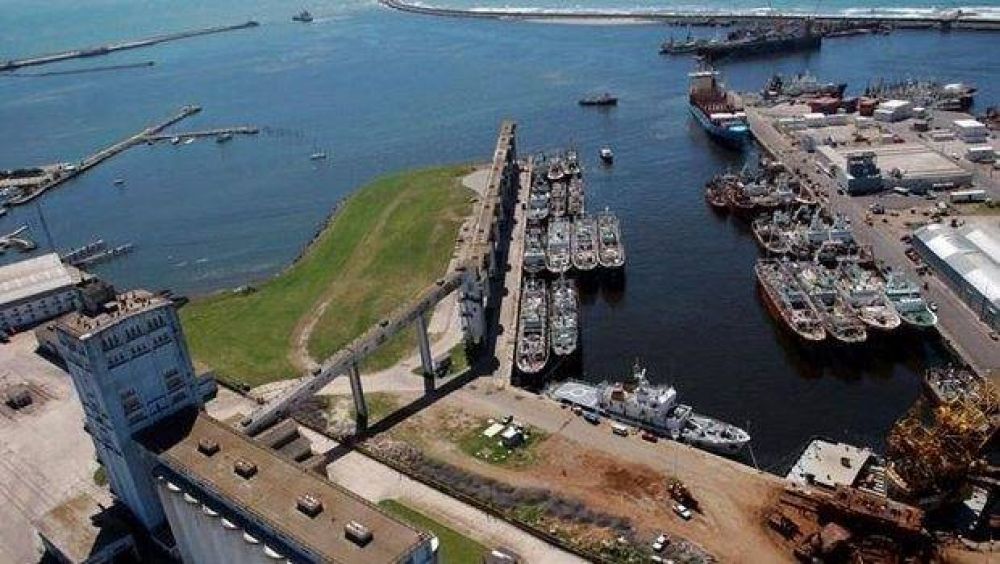 Se oponen a una posible demolicin de los silos del Puerto: 