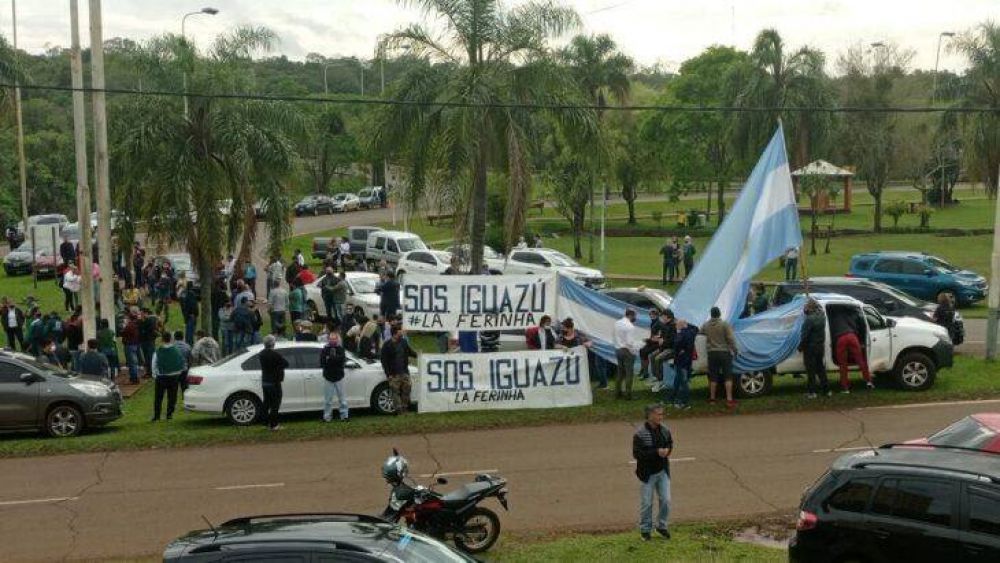 Advierten que la crisis del Gobierno nacional dificulta gestiones por la apertura del puente en Iguazú por falta de interlocutores