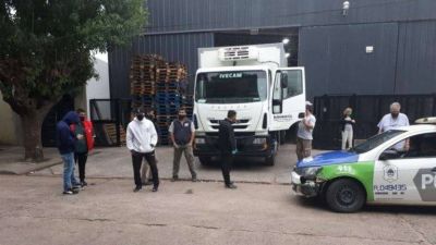�Me vienen a arruinar esos hijos de puta�: el llanto de un empresario pyme que denuncia presiones del sindicato de Camioneros