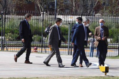 Alberto Fern�ndez mantiene reuniones en Casa Rosada: danza de nombres para el nuevo Gabinete