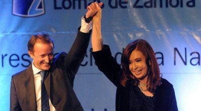 Cristina, M�ximo, m�s volumen pol�tico y una ventana que el Gobernador se resigna a abrir
