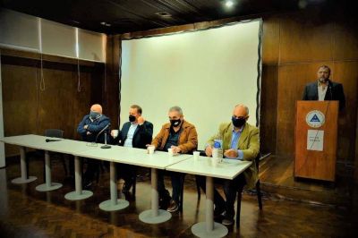 Conductores Navales logran histrico acuerdo para su carrera profesional