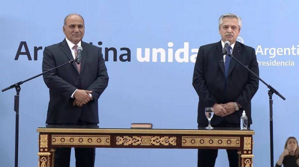 Con una conferencia de prensa de Juan Manzur y Vizzotti, debuta el nuevo gabinete de Alberto Fernndez