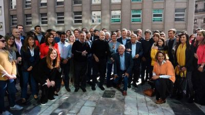 Juntos por el Cambio tuvo su foto de unidad y advirti�: �No hay que dejar que nos den vuelta la elecci�n�
