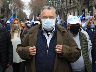 Gastron�micos van a elecciones con Barrionuevo listo para un nuevo mandato pero con varios de sus hombres jaqueados por opositores