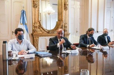 Tras los cambios en el Gobierno, Juan Manzur encabeza la primera reunión de Gabinete
