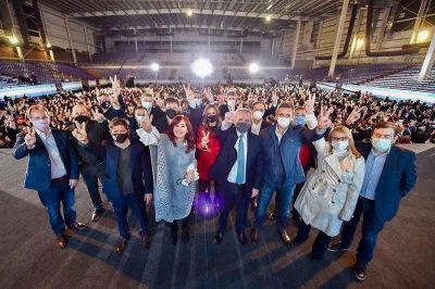 Relanzamiento: acto del presidente en Jos� C Paz con posible presencia de CFK