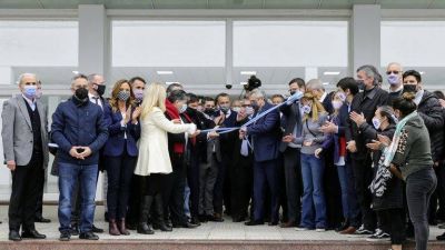 Estrategia electoral: el Gobierno hace foco en distritos del conurbano que ponen en juego nueve millones de votos para revertir la elecci�n