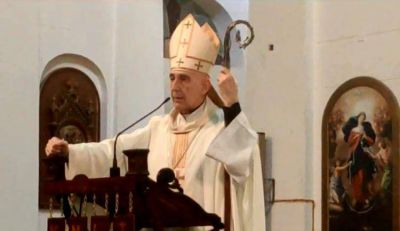 Mons. Santiago: 