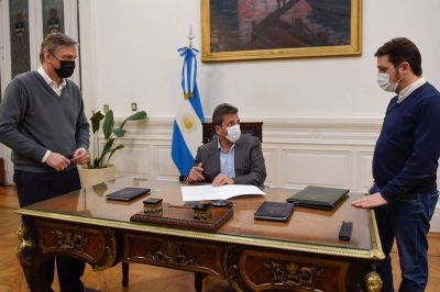 Massa firm� una resoluci�n para volver a la actividad presencial en la C�mara de Diputados