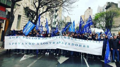 Distanciado de Barrionuevo, Dante Cama�o ser� desafiado por dos listas en gastron�micos porte�os
