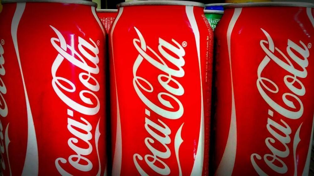 Un hombre muere tras beber en 10 minutos toda una botella de Coca-Cola de 1,5 litro