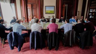 El Frente de Todos volvi� a �la mesa de los lunes�: m�s territorio para mostrar gesti�n y dar vuelta el resultado